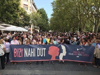 Manifestazioaren hasiera Donostiako Bulebarrean. (@hiribizia)