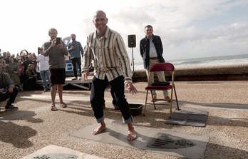 Kelly Slater ha dejado sus huellas junto a las playas de Angelu. (Gaizka IROZ / AFP)