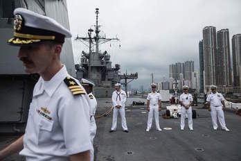 Militares de EEUU en una escala en Hong Kong, en una imagen de archivo. (Dale DE LA REY / AFP)