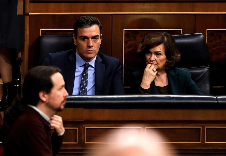 Sánchez mira de reojo a su socio Iglesias. (J. DANAE/FOKU)