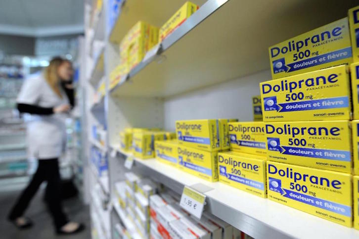 Algunos medicamentos dejarán de venderse en estantería y deberán ser solicitados al farmacéutico. (service-santé.fr)