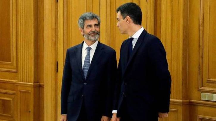 Carlos Lesmes, presidente del Tribunal Supremo, junto al presidente del Gobierno español, Pedro Sánchez. (MONCLOA)