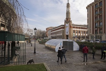 Nuevo aparcamiento público para bicicletas instalado junto a la plaza de toros. (AYUNTAMIENTO DE IRUÑEA)