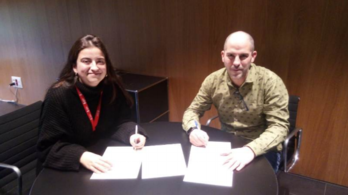 Gabriela Trigo, concejala de deportes del Ayuntamiento de Eguesibar,Gonz, concejala de deportes del Ayuntamiento de Eguesibar, y Rubén Lara, presidente del Club Ciclista Izozmendi.