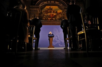 Boris Johson gesticula durante su discurso en el Old Royal Naval College, en Greenwich. (Frank AUGSTEIN / AFP)