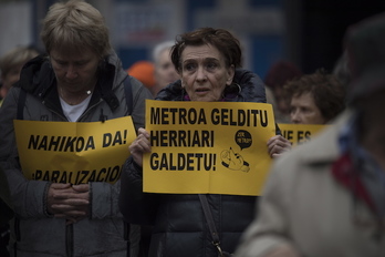 Metroaren obraren kontra Satorralaiak azaroan egin zuen elkarretaratzea. (Juan Carlos RUIZ/FOKU)