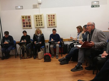 Encuentro de las autoridades sanitarias navarras con los medios, hoy en Iruñea. (@MartxeloDiaz)