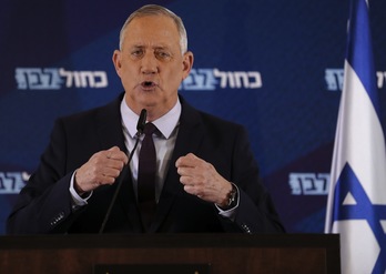  El líder de la coalición Azul y Blanco y general israeli, Benny Gantz. (Ahmad GHARABLI-AFP) 