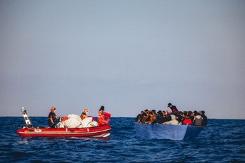 La embarcación Alan Kurdi ha rescatado a 150 personas en las últimas horas. (@SeaEye)