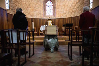 Funeral en Saint-Orens-de-Gameville, cerca de Toulouse. (Lionel BONAVENTURE/AFP)