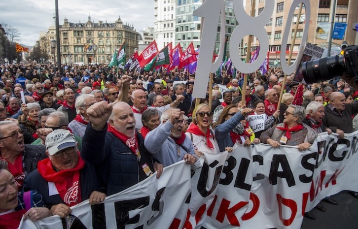 Greba orokorreko goizeko manifestazioa, Bilbon, joan den urtarrilaren 30ean. (Luis JAUREGIALTZO/FOKU)