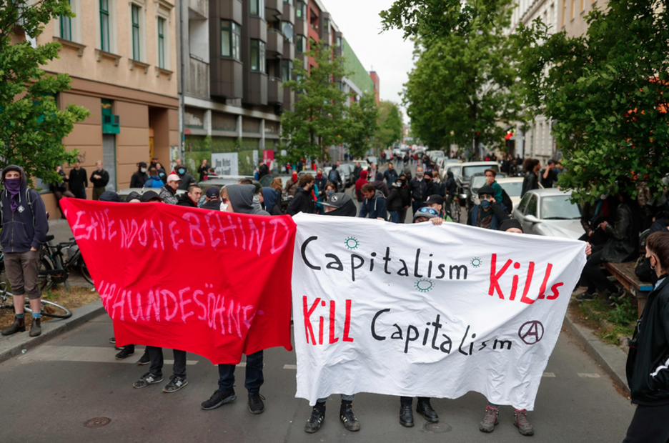 Protesta Berlineko Kreuzberg barrutian. (Odd ANDERSEN / AFP). 