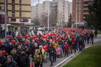 Manifestación en contra del recorte de matrículas en euskara en las escuelas infantiles municipales de Iruñea. (Jaizki FONTANEDA/FOKU)