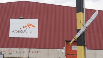 Zumarragako Arcelor Mittal enpresako planta. (Gotzon ARANBURU/FOKU)