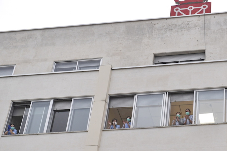 Fachada del Complejo Hospitalario de Nafarroa (CHN), en Iruñea, en una imagen de archivo. (Idoia ZABALETA/FOKU)