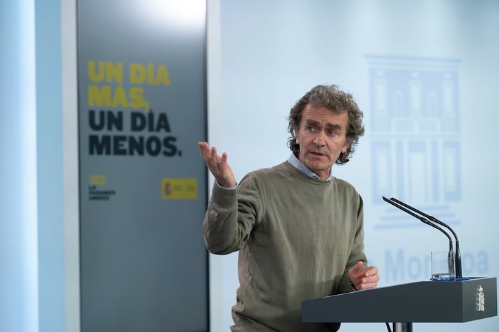 El Estado español, aunque sea por haber realizado test masivos PCR, ha repuntado en contagios y decesos. (Borja PUIG DE LA BELLACASA)