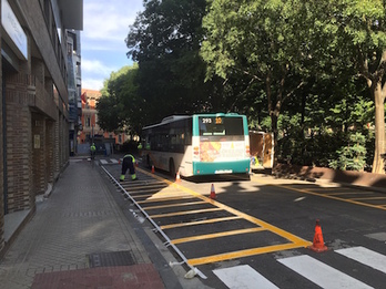 Obras en el zona sur del paseo de Sarasate para adaptarla a la peatonalización parcial.