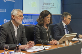 Belandia, Artolazabal y el viceconsejero Muro, en una comparecencia anterior. (Juanan RUIZ | FOKU)