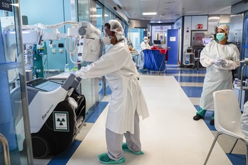 Los equipos de protección en los hospitales vascos no han llegado a todos los sanitarios. (Marisol RAMIREZ/FOKU)