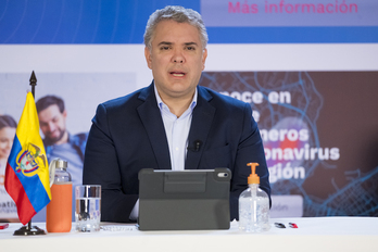 El presidente colombiano, Iván Duque, se dirigió el domingo a los campesinos en su día. (César CARRIÓN/AFP)