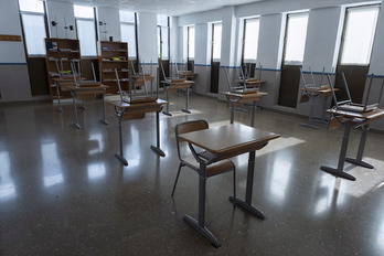 Un aula vacía, en el instituto de Ordizia. (Jon URBE/FOKU