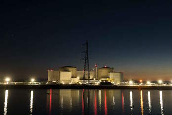 Central nuclear de Fessenheim, junto al Rin y la frontera alemana. (Sebastien BOZON/AFP)