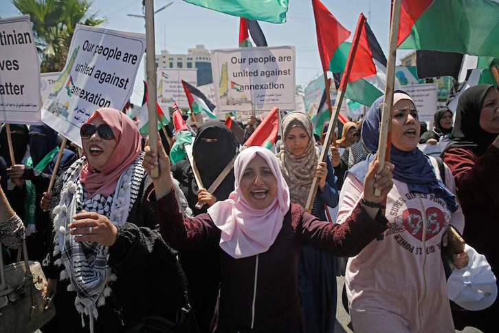 Movilización contra la anexión de Cisjordania, hoy en Gaza. (Mohammed ABED/AFP)