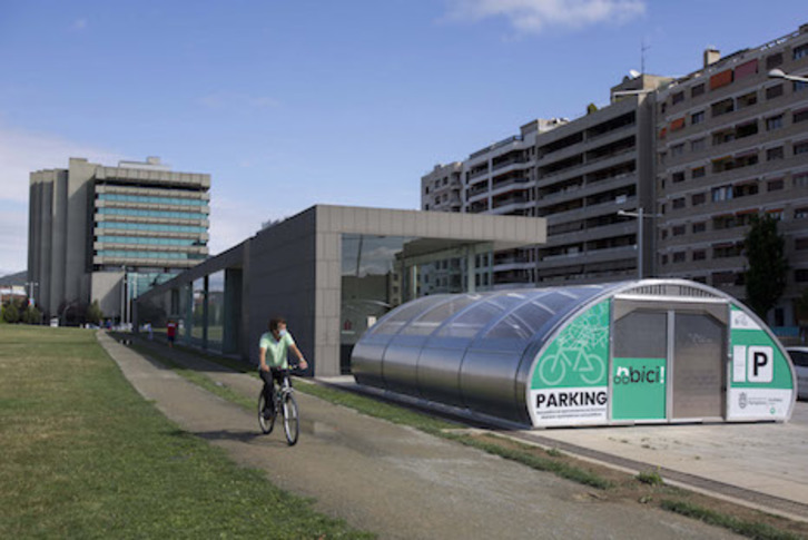 Imagen del aparcamiento de bicicletas ubiado junto a la Estación de Autobuses de Iruñea. (AYUNTAMIENTO DE IRUÑEA)