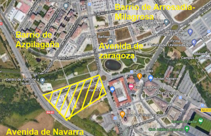 En la imagen aparece marcada la zona que ocuparía la gran superficie comercial que se puede llegar a imlantar en Arrosadia. (EH BILDU) 