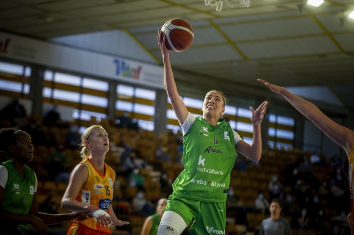 Laura Quevedo ha sostenido a Araski en sus peores momentos. (Jon URBE / FOKU)