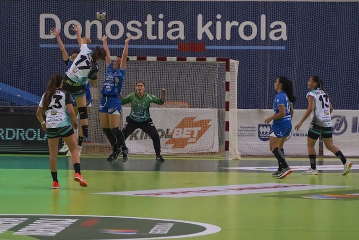 Imagen del partido entre Bera Bera y Guardés (Gorka RUBIO / FOKU)