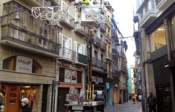La mayoría de Iruñea ha pedido un impulso a las compras navideñas en el pequeño comercio de Iruñea por parte del Ayuntamiento.
