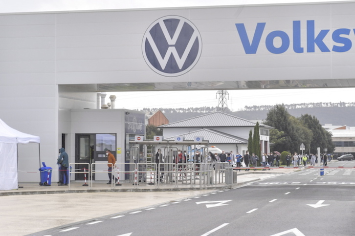 Planta de Volkswagen en Landaben. (Idoia ZABALETA/FOKU)