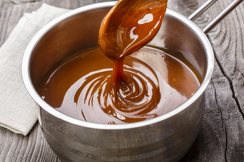 Lo dulce y lo prohibido de la cocina, normalmente van juntos. (GETTY IMAGES)