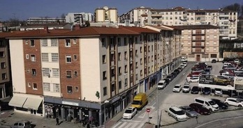 EH Bildu de Iruñea pide que el futuro aparcamiento disuasorio de Etxabakoitz tenga buses lanzadera gratuitos al centro. (EH BILDU)