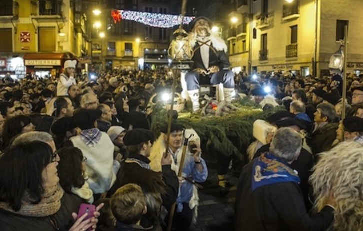 Olentzero no hará su desfile por Iruñea pero se le podrá ver a través de internet. (Jagoba MANTEROLA/FOKU)