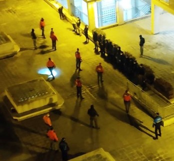 Imagen de la pelea registrada en Zizur Nagusia difundida por la Policía Foral. (FORUZAINGOA)