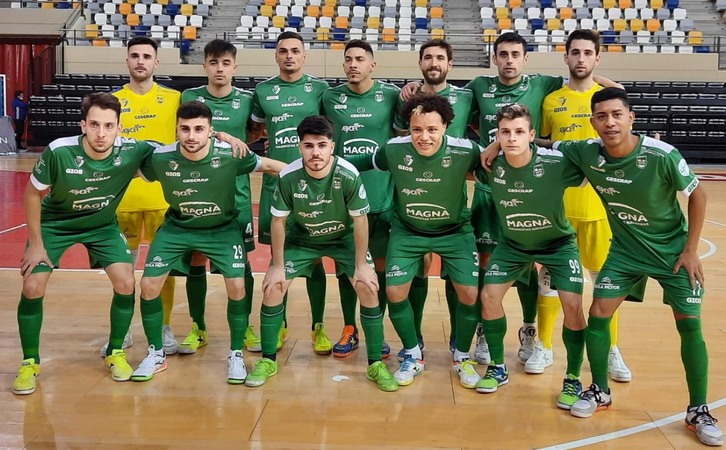 Jugadores de Osasuna Magna en el último partido del año 2020. (@CDXota)