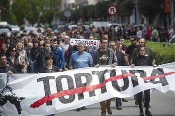 Torturaren aurkako manifestazioa 2016an, Aztnugal antolatuta. (Jagoba MANTEROLA/FOKU).