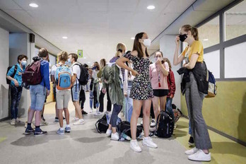 Los adolescentes podrán hacer aportaciones a la nueva Ley de Infancia de Nafarroa. (Robin VAN LONKHUIJSEN/AFP)