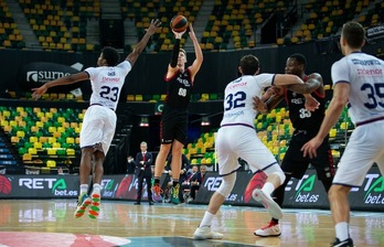 Bilbao Basket apabulló a Obradoiro en la primera vuelta por 99-81. (A. ARRIZABALAGA / ACB PHOTO)