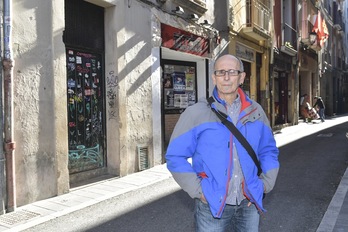 El ataque con bomba contra el bar Lacalle es uno de los atentados de extrema derecha en Nafarroa recogidos en el informe. (Idoia ZABALETA/FOKU)