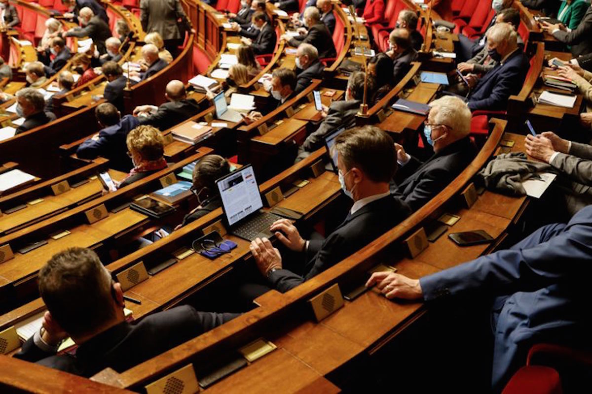 La Asamblea Nacional Francesa Aprueba En Primera Lectura La «ley Contra ...