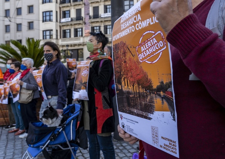 Concentración del Sindicato de Inquilinos-Maizterrak en Bilbo el pasado noviembre. (Marisol RAMIREZ/FOKU)