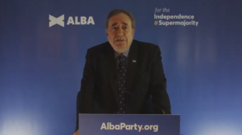 Alex Salmond encabezará la lista del partido Alba.