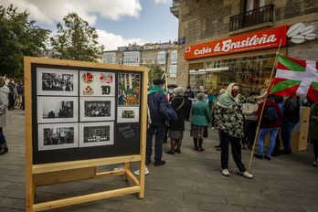 1977ko Aberri Egunaren irudiak Gasteizen. (Jaizki FONTANEDA/FOKU)