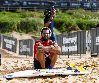 WSL itzulia Australiako Newcastle hondartzan da.