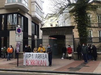 Concentración de los trabajadores de la AP-1 de Araba. (ELA Sindikatua).