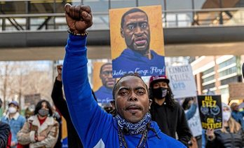 Protesta por la muerte de George Floyd en Mineápolis. (Kerem YUCEL/AFP)