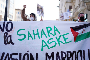 Manifestación solidaria con el pueblo saharaui, el pasado mes de febrero en Iruñea. (Endika PORTILLO/FOKU)